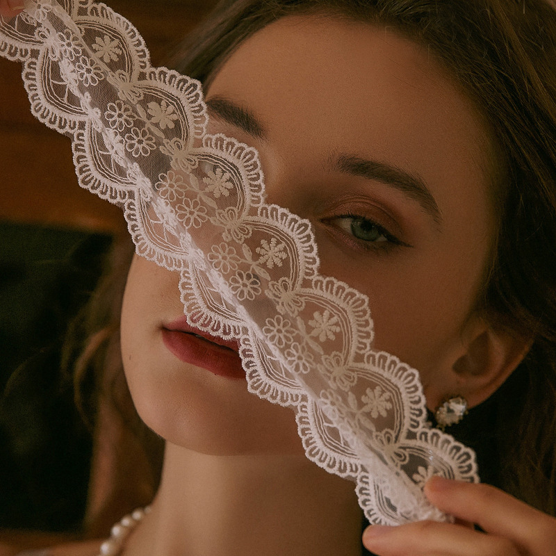 Vintage Lace Allure Eye Mask